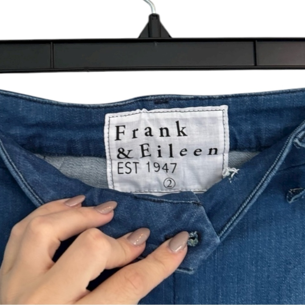 FRANK & EILEEN Kinsale Pants in 1977 Medium Wash Size 2 -- Missing Button - Picture 4 of 8